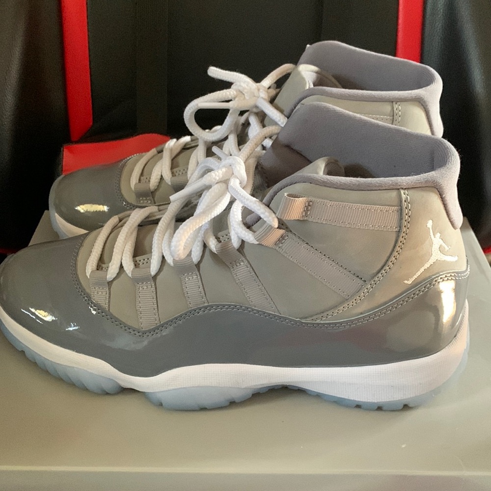 Air Jordan 11 Cool Grey